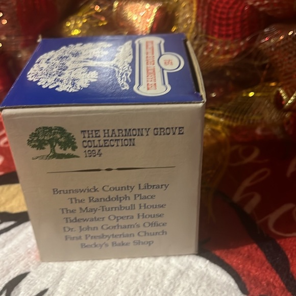 🔥SALE 2 for $30🔥 80’s Vintage The Harmony Grove Collection - Picture 3 of 3